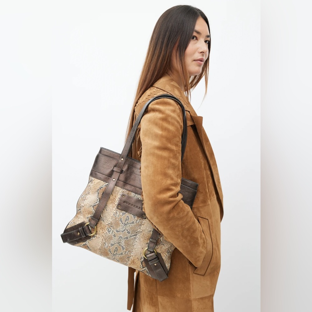 AUTHENTIC BURBERRY PYTHON TOTE WORK BAG